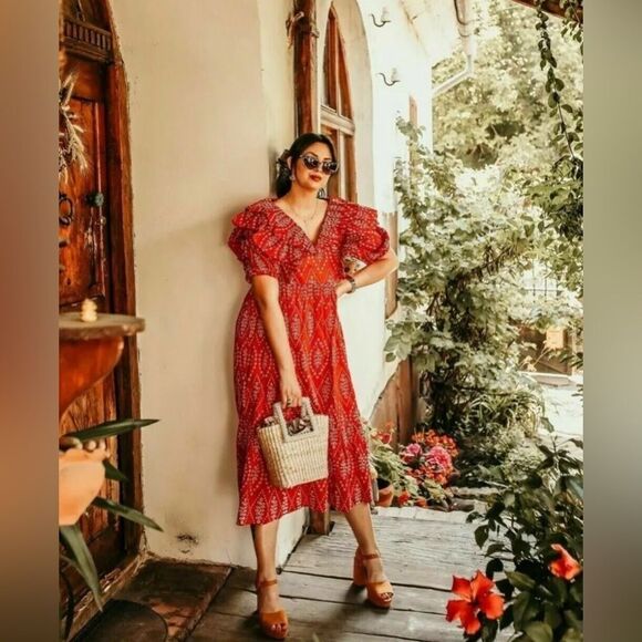 Zara Women red and white Dress With Cutwork Embroidery Sz Medium - Picture 3 of 11